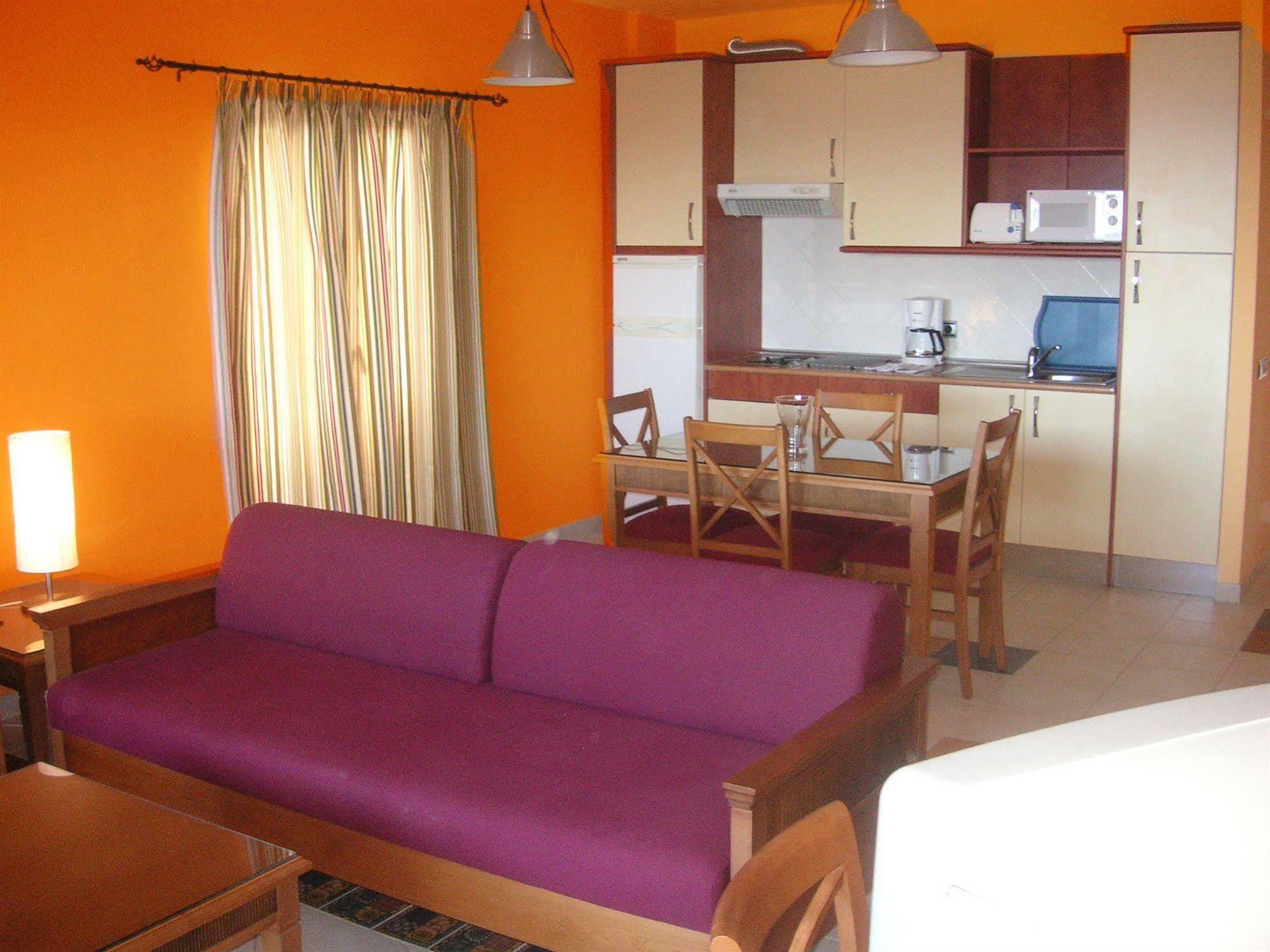 Aparthotel El Cerrito Playa Cancajos.- BreNa Baja  Exterior foto